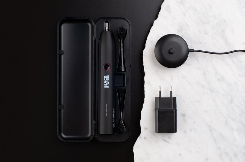 Curaprox: Hydrosonic Black is White Electric Toothbrush