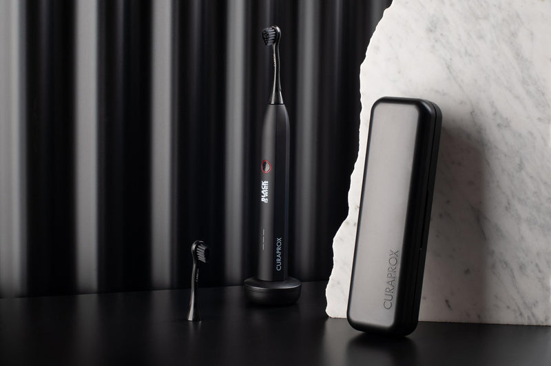 Curaprox: Hydrosonic Black is White Electric Toothbrush